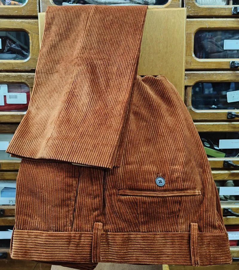 Gurteen Warwick Cord Spice 1212/045 