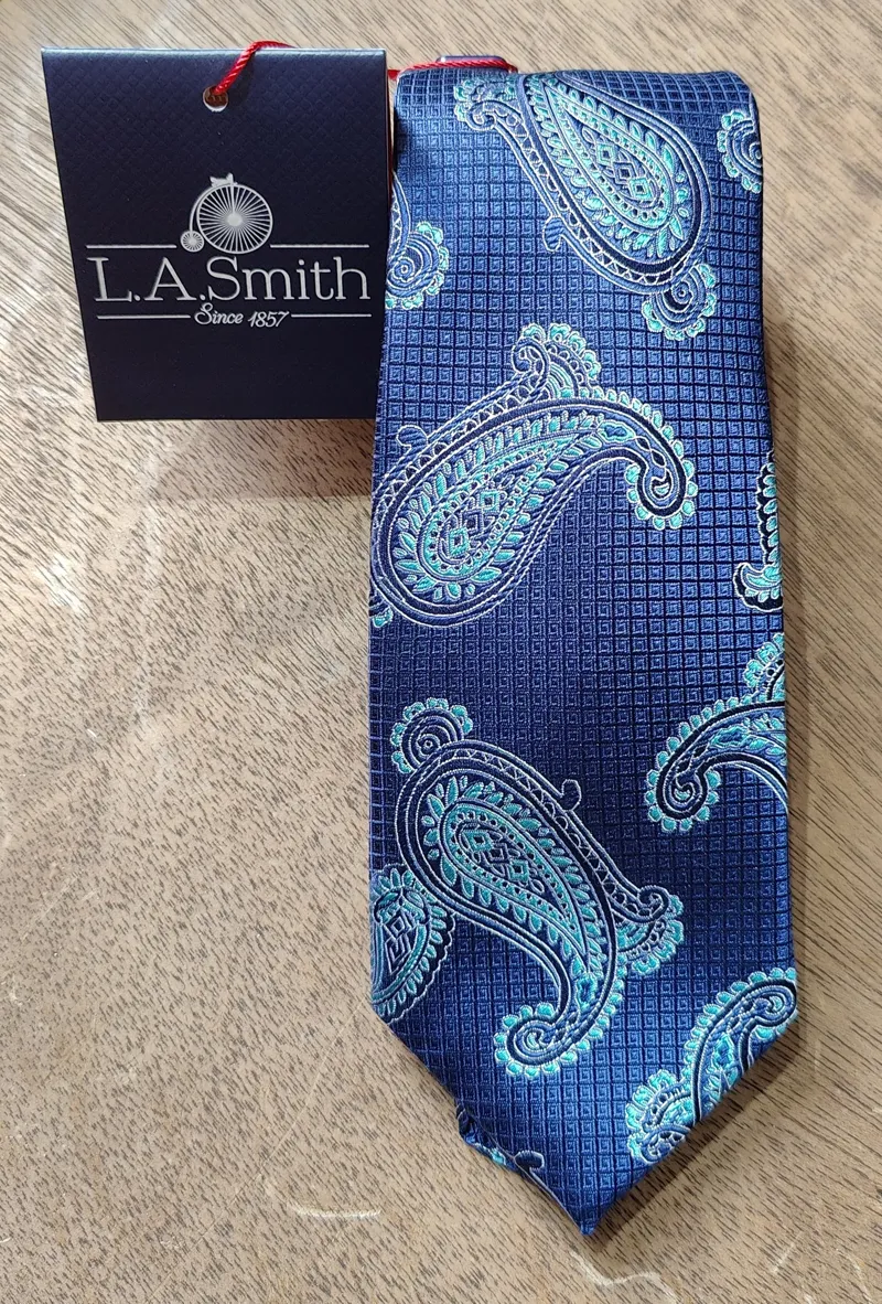 D1101/3 Turquoise Paisley Tie