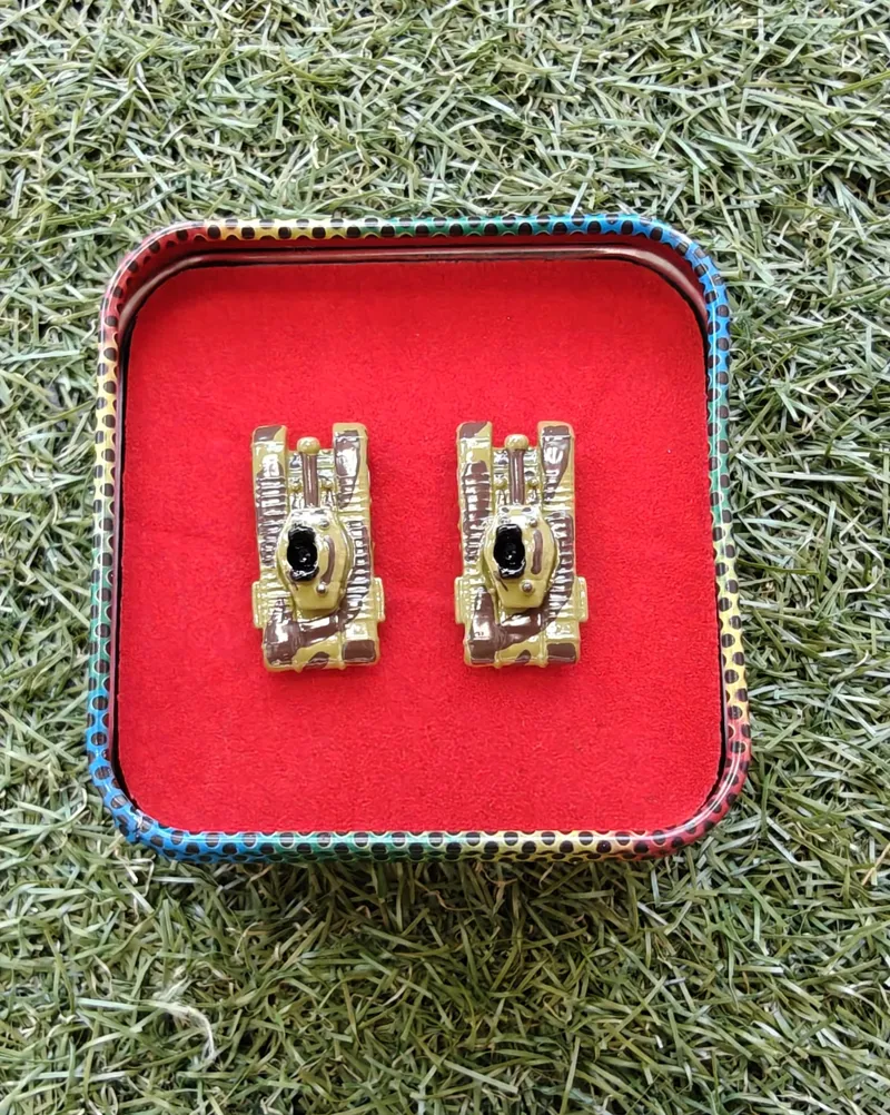 Sophos Novelty Cufflinks Tank 