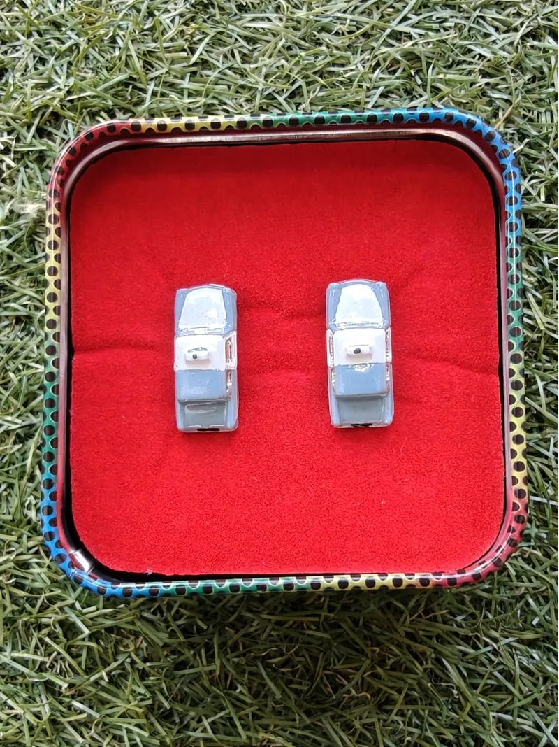 Sophos Novelty Cufflinks Vintage Police Car 